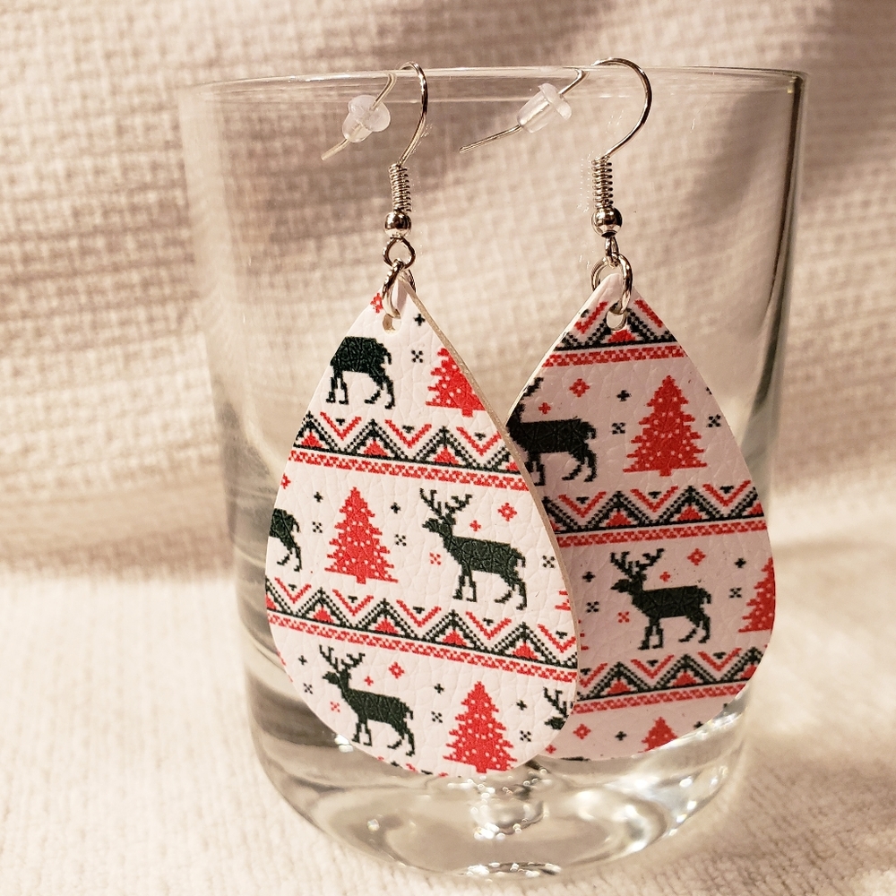 🚩3 for $20 🆕️ Earrings Christmas Vegan Leather